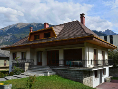 Maison 196 m2 comprenant 2 logements